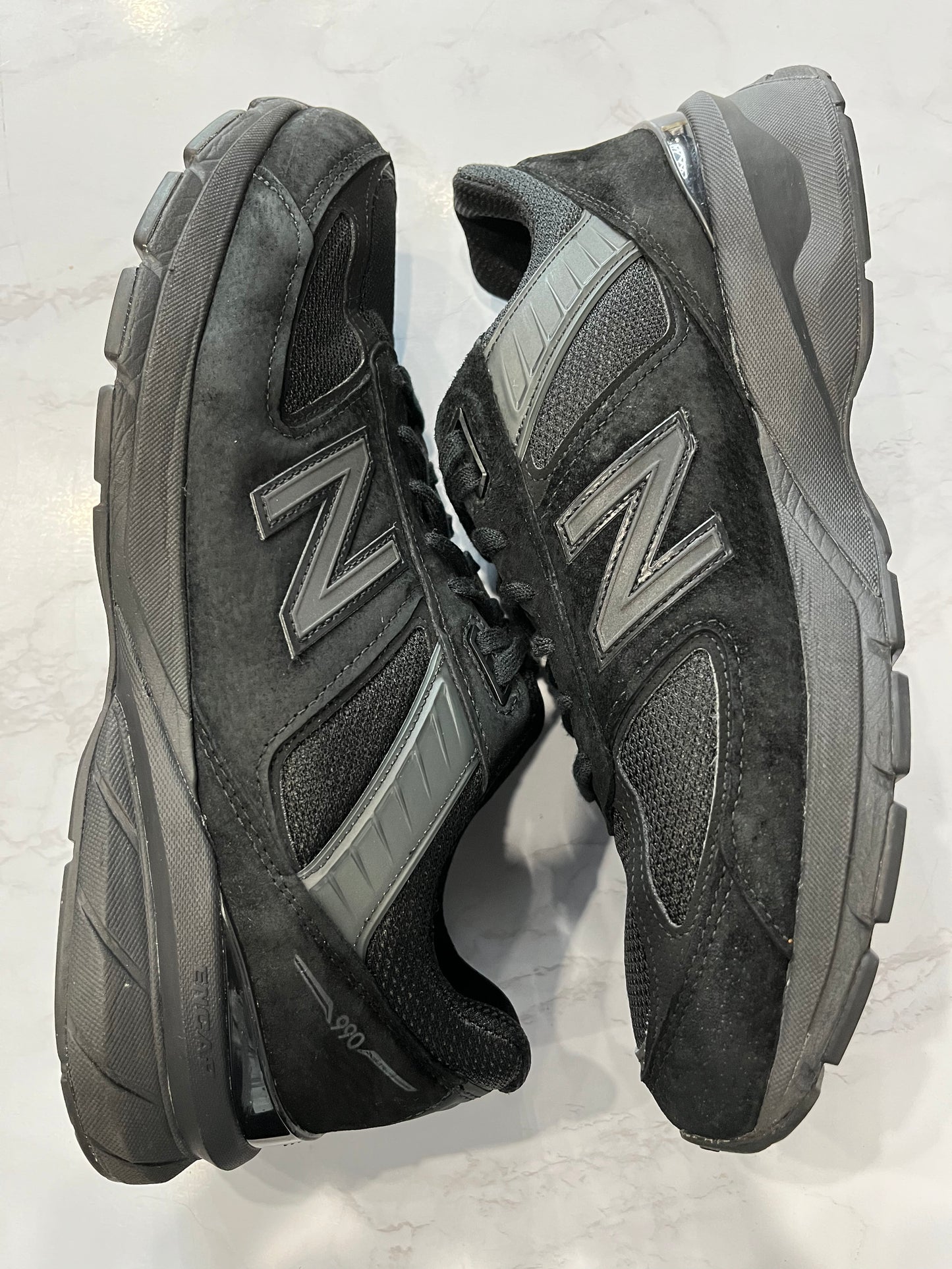 New Balance 990 Triple Black PRE-OWNED