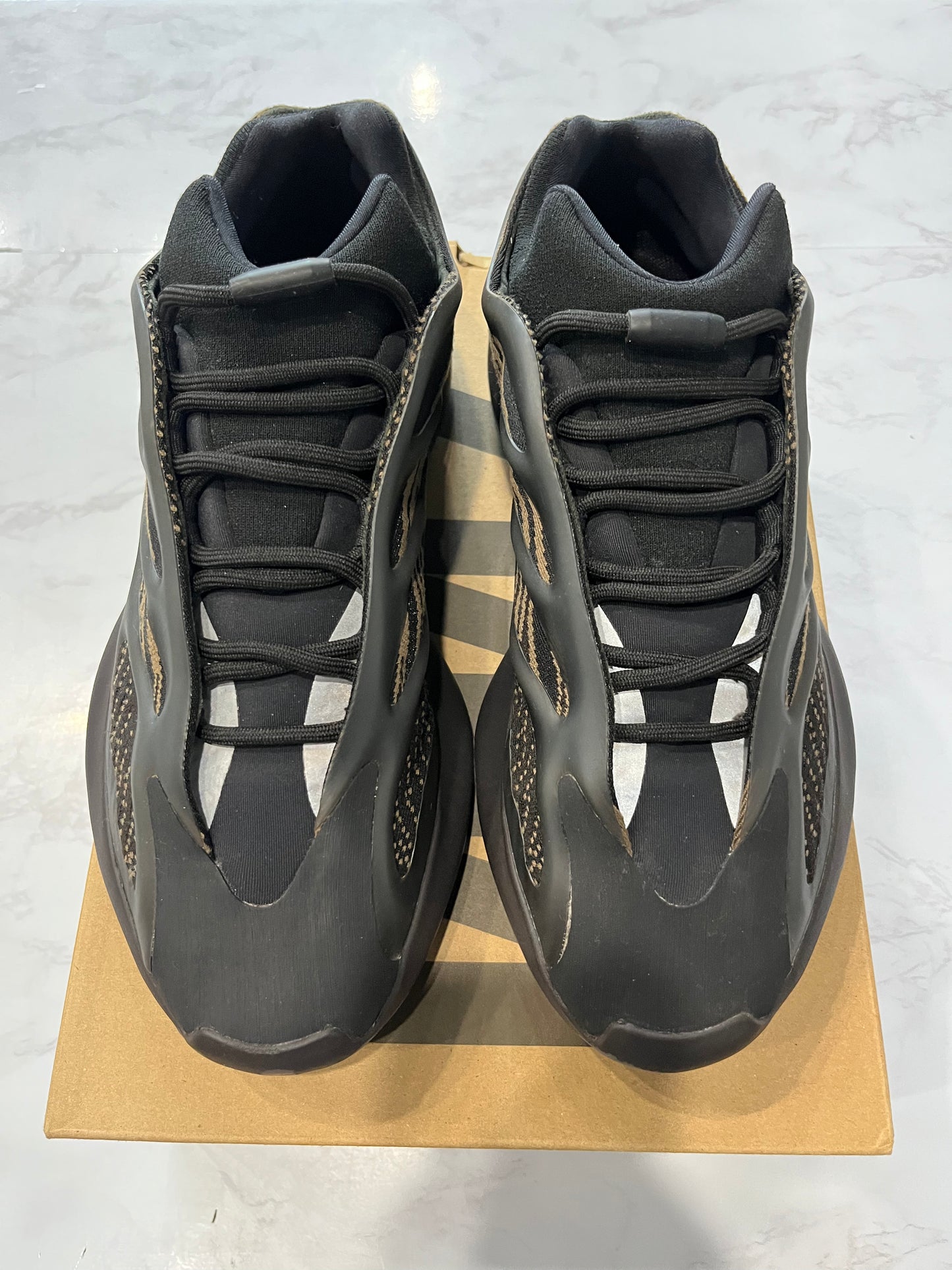 Yeezy 700 V 3 Clay Brown PRE-OWNED