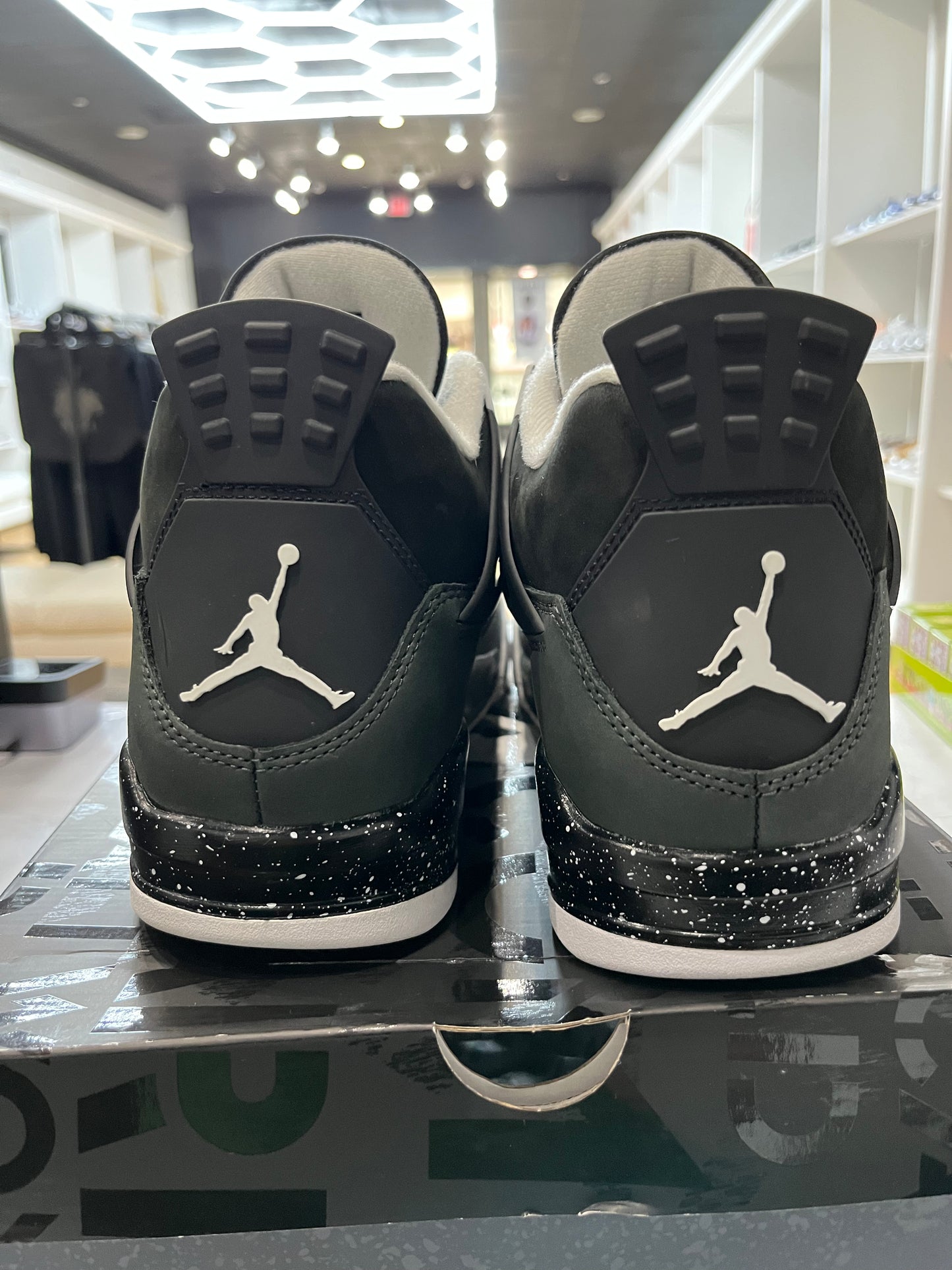 Jordan 4 Retro Fear 2024 PRE-OWNED