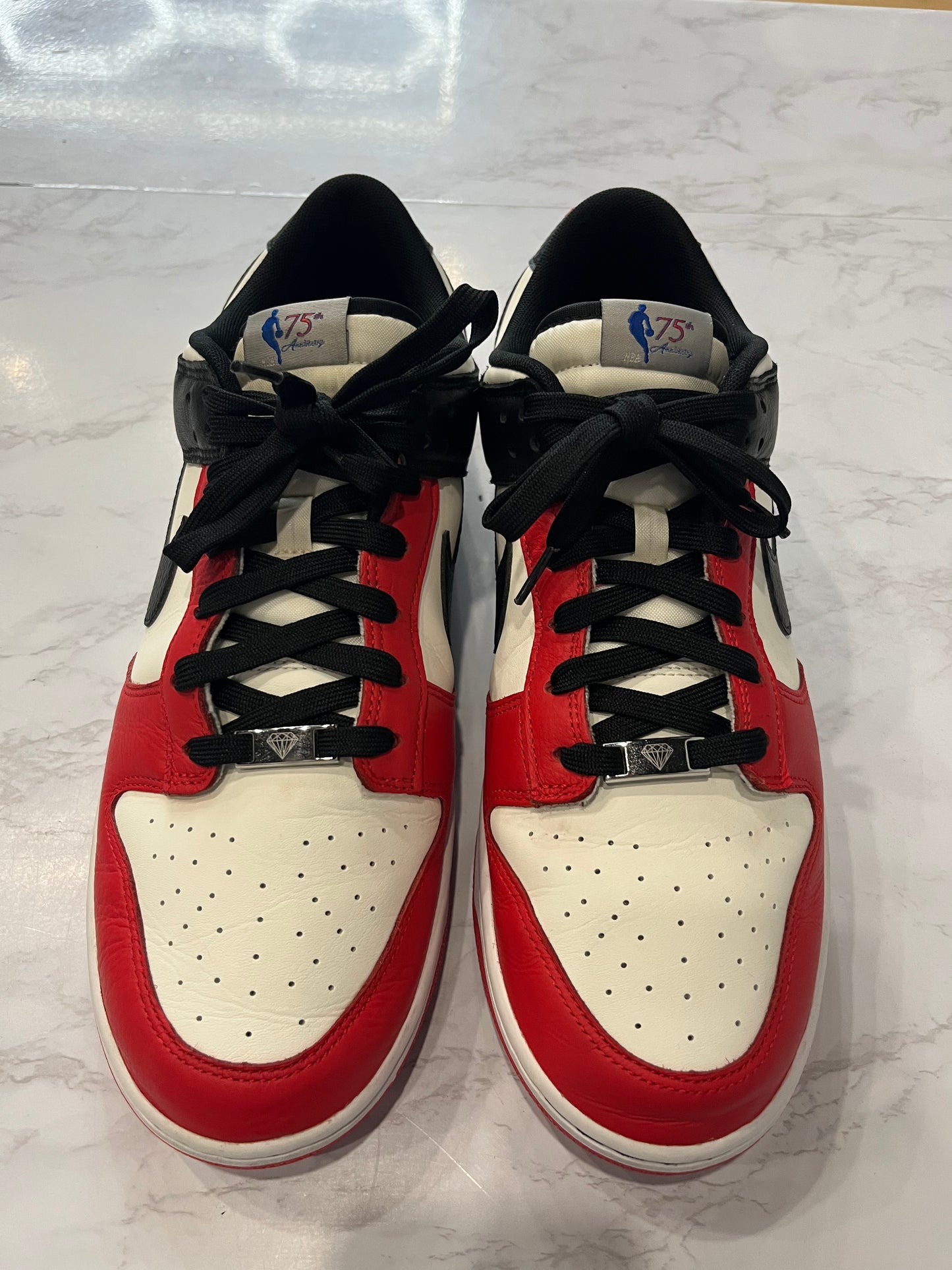 NBA x Dunk Low EMB 75th Anniversary - Bulls PRE-OWNED