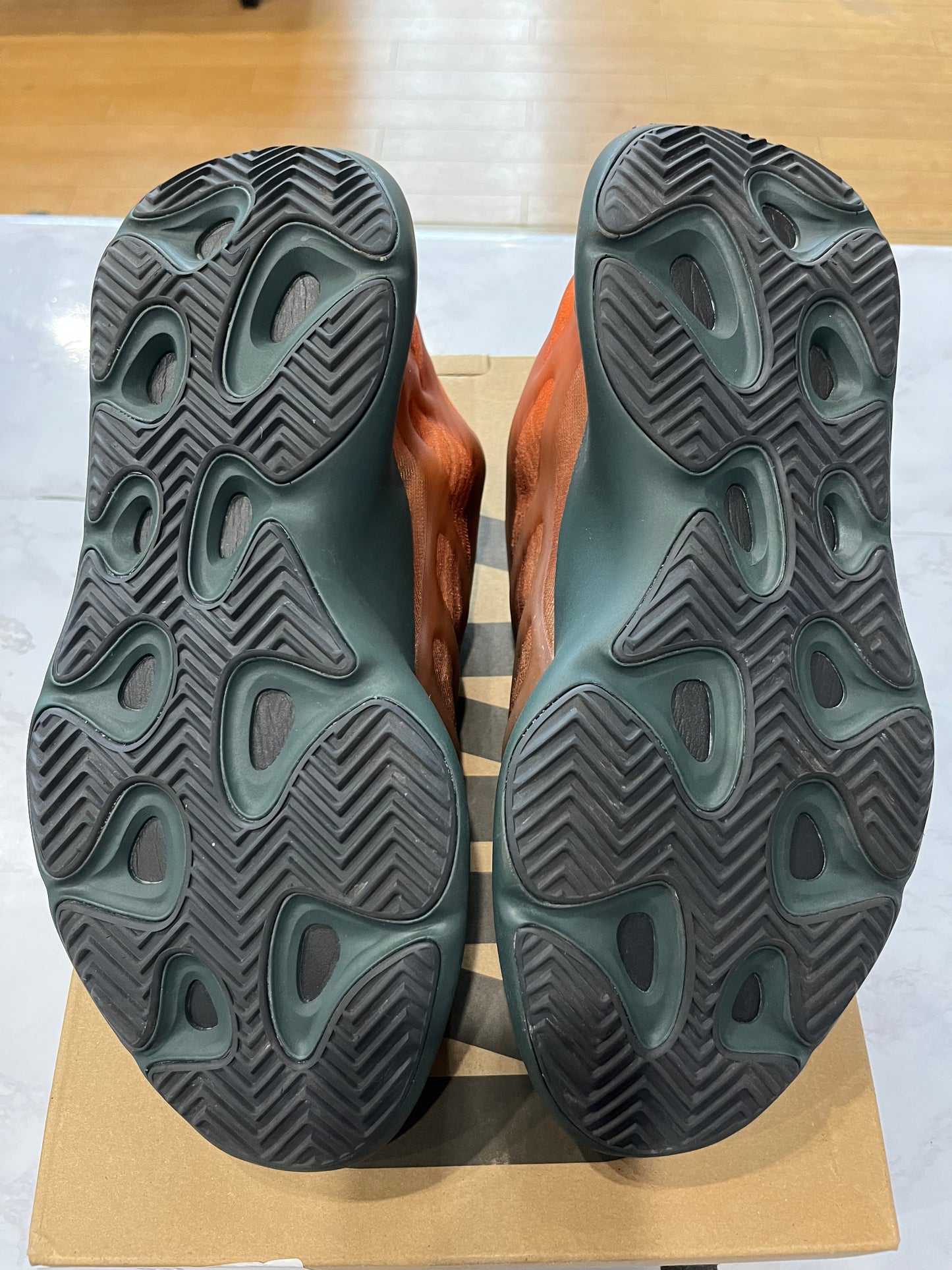 Yeezy 700 V 3 Copper Fade PRE-OWNED