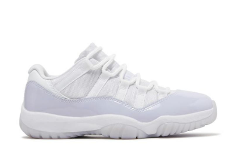 Wmns Jordan 11 Retro Low Pure Violet PRE-OWNED