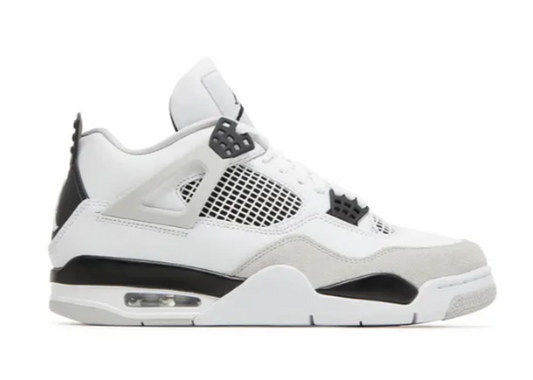 Jordan 4 Retro Military Black PRE-OWNED