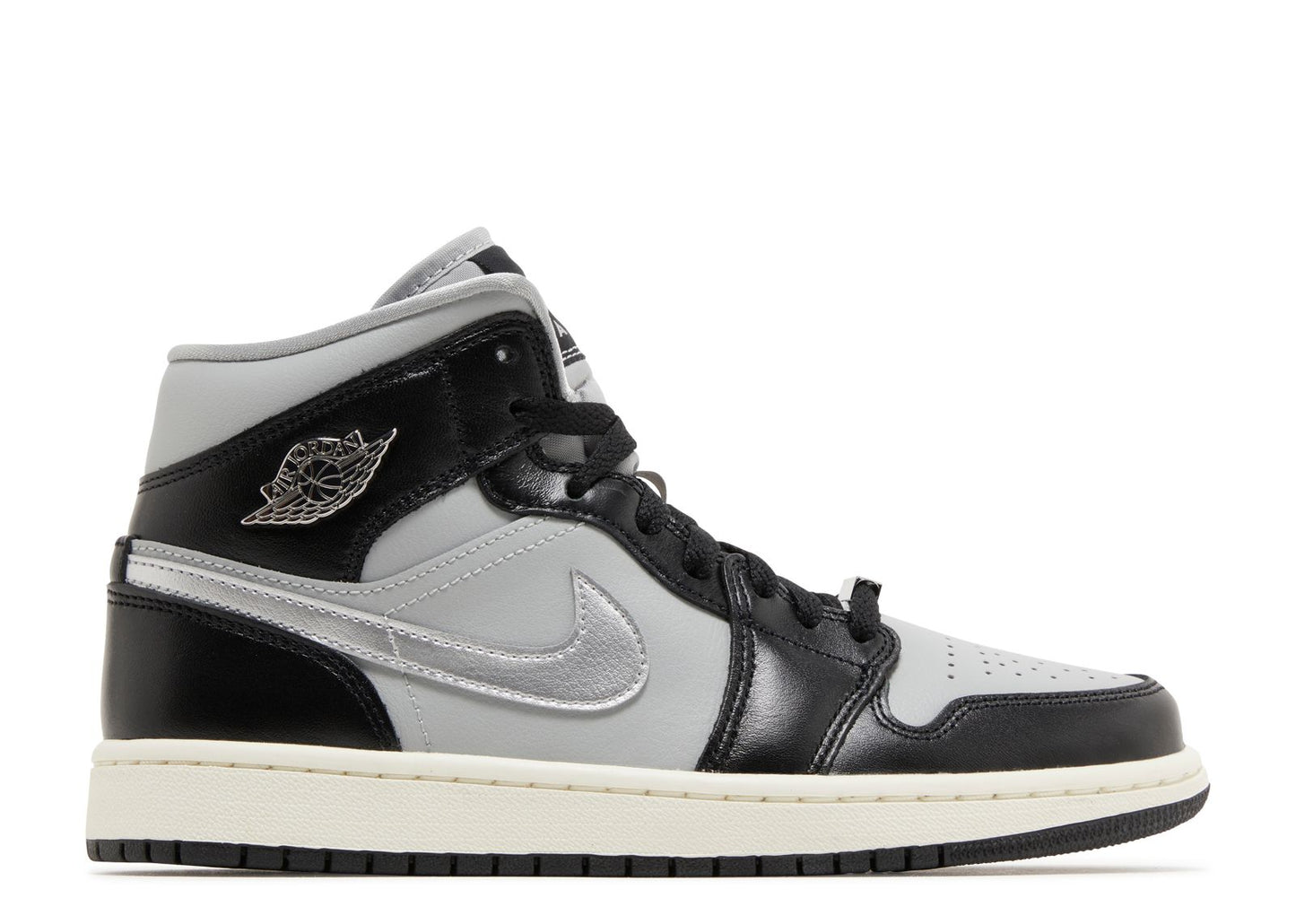 Wmns Air Jordan 1 Mid SE Black Chrome